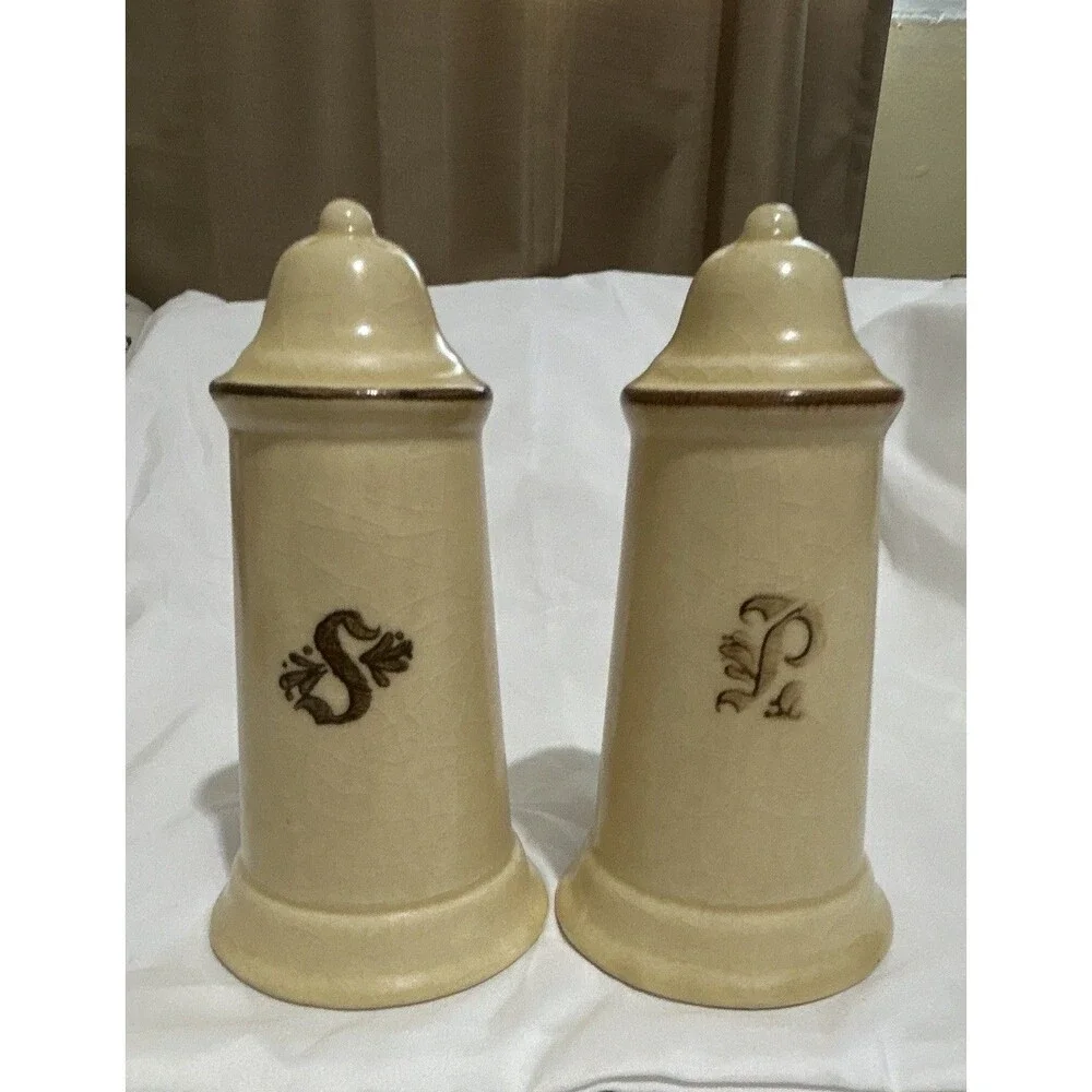 Vintage Pfaltzgraff Beige & Brown Ceramic Salt & Pepper Shakers Set of 2, Glossy